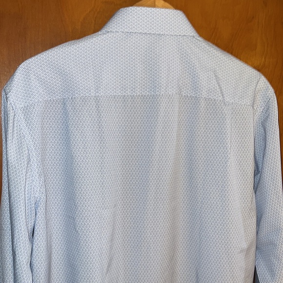 Men’s Nautica Slim Fit, Wrinkle Resistant Dress Shirt. - Picture 5 of 6